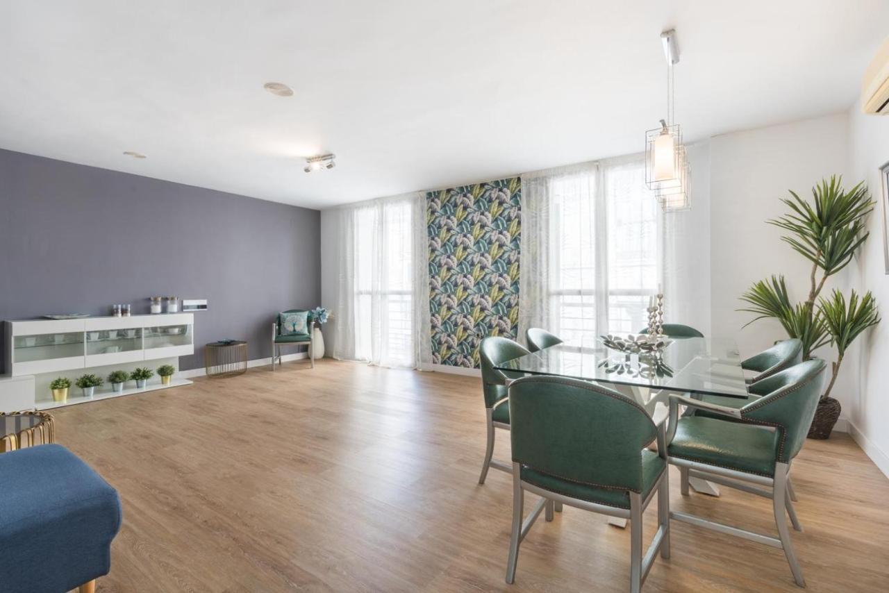 Apartamento Moderno Calle Larios Málaga Kültér fotó