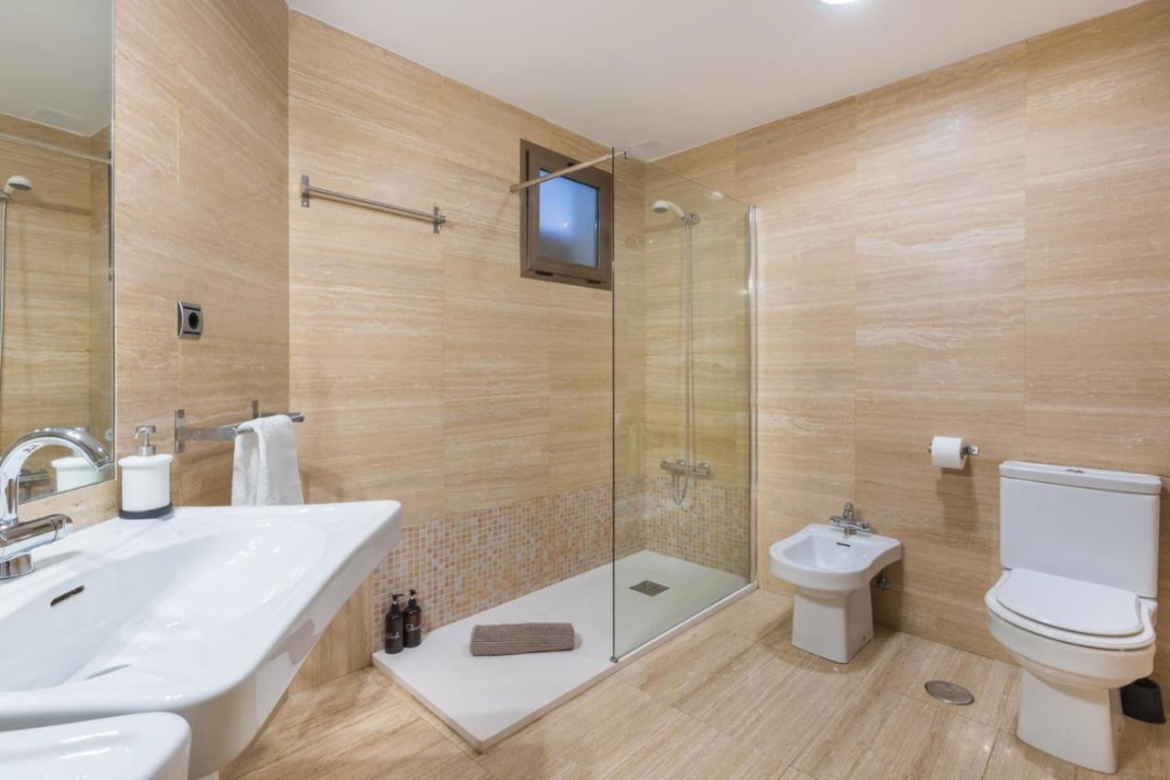 Apartamento Moderno Calle Larios Málaga Kültér fotó