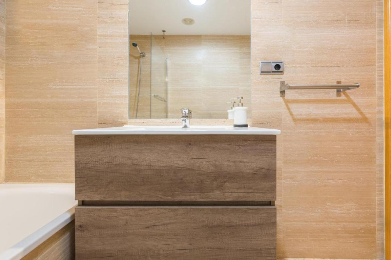 Apartamento Moderno Calle Larios Málaga Kültér fotó