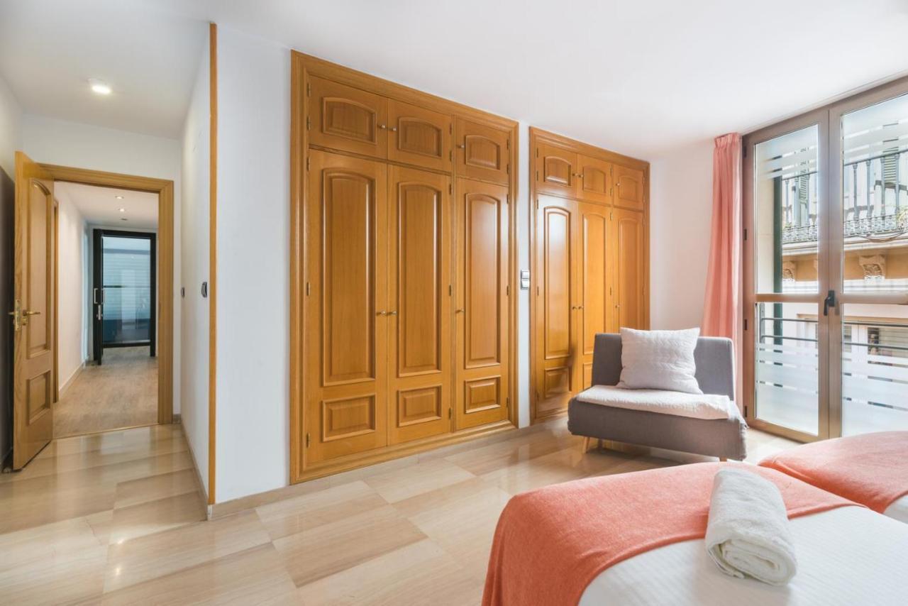 Apartamento Moderno Calle Larios Málaga Kültér fotó